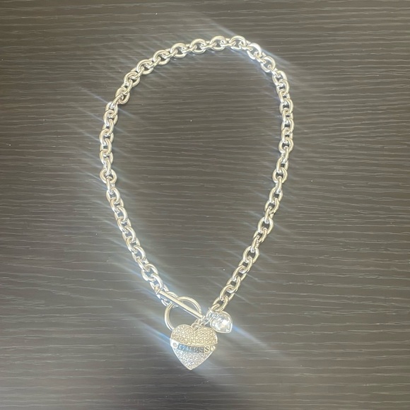 Sterling silver Guess pendant - Picture 4 of 4